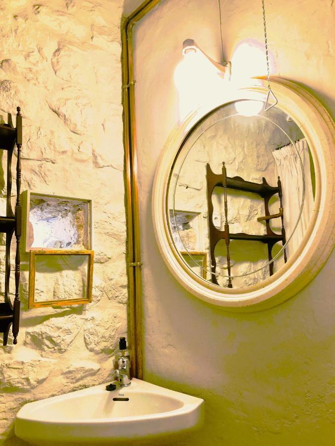 El Castell De Seguero Lejlighed Beuda Eksteriør billede